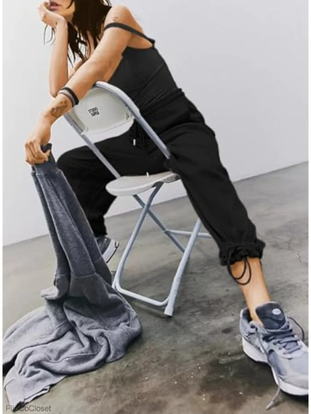 Sleeveless Square Neck Jumpsuit Drawstring Waist with Pockets Summer Romper